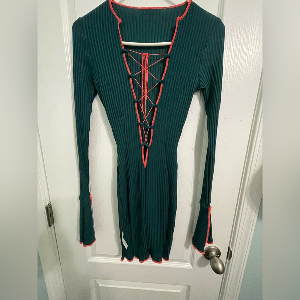 Mini dress - Picture 2 of 3